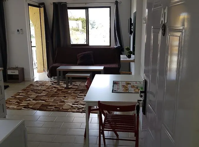 Mylos Court * Limasol