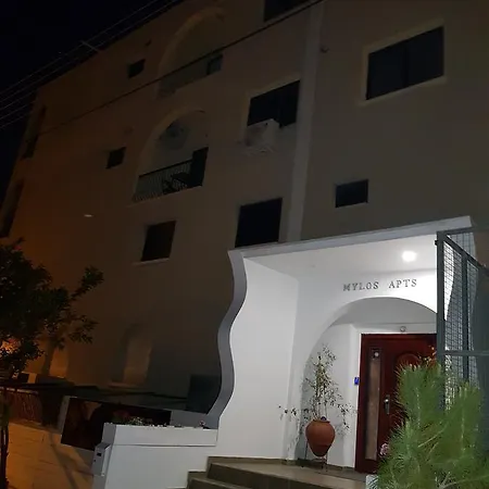 Mylos Court Apartment